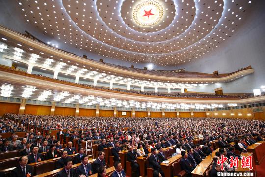 Highlights of the two sessions today: the opening of the National People's Congress Li Keqiang made a government work report.