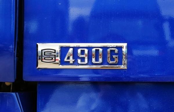 Dry goods: What do the numbers and letters on the truck body stand for?